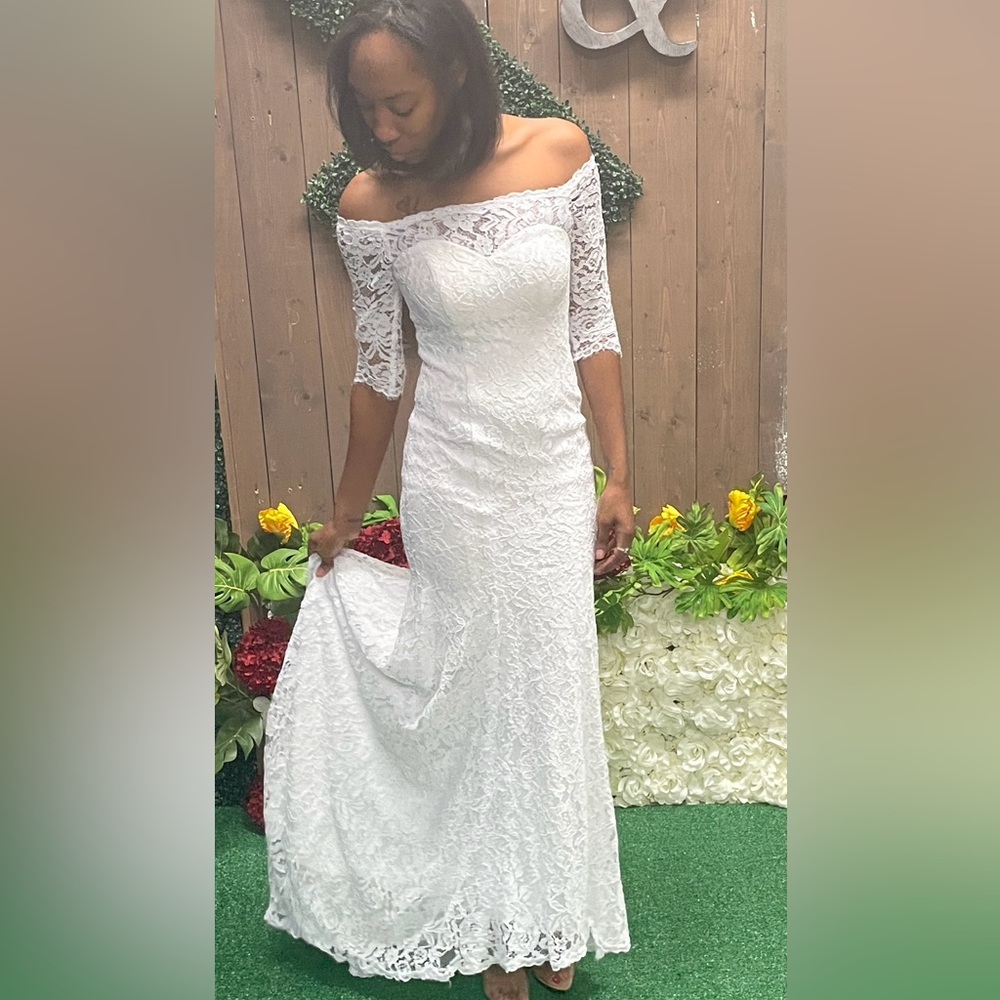 Wedding dress